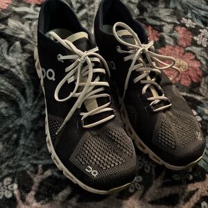 Women’s On Clouds - barely worn